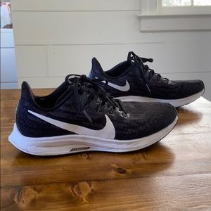 Nike ZOOM Women’s running shoes. Worn!